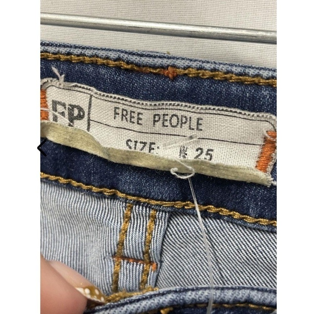 Free People Just Float On Flare Jeans Blue Denim Boho Bell Bottom Size 25 - Picture 4 of 4